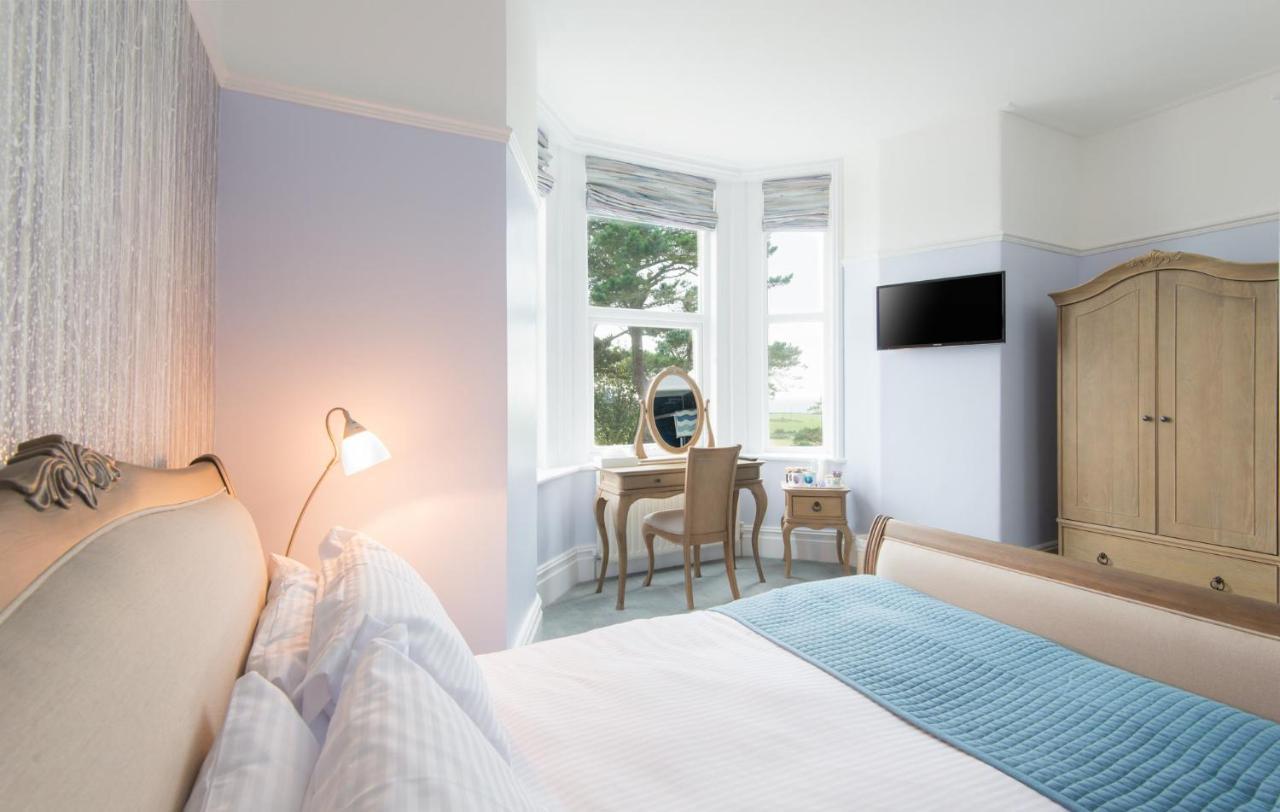 Gwesty Gadlys Hotel Кемайс Бей Екстериор снимка