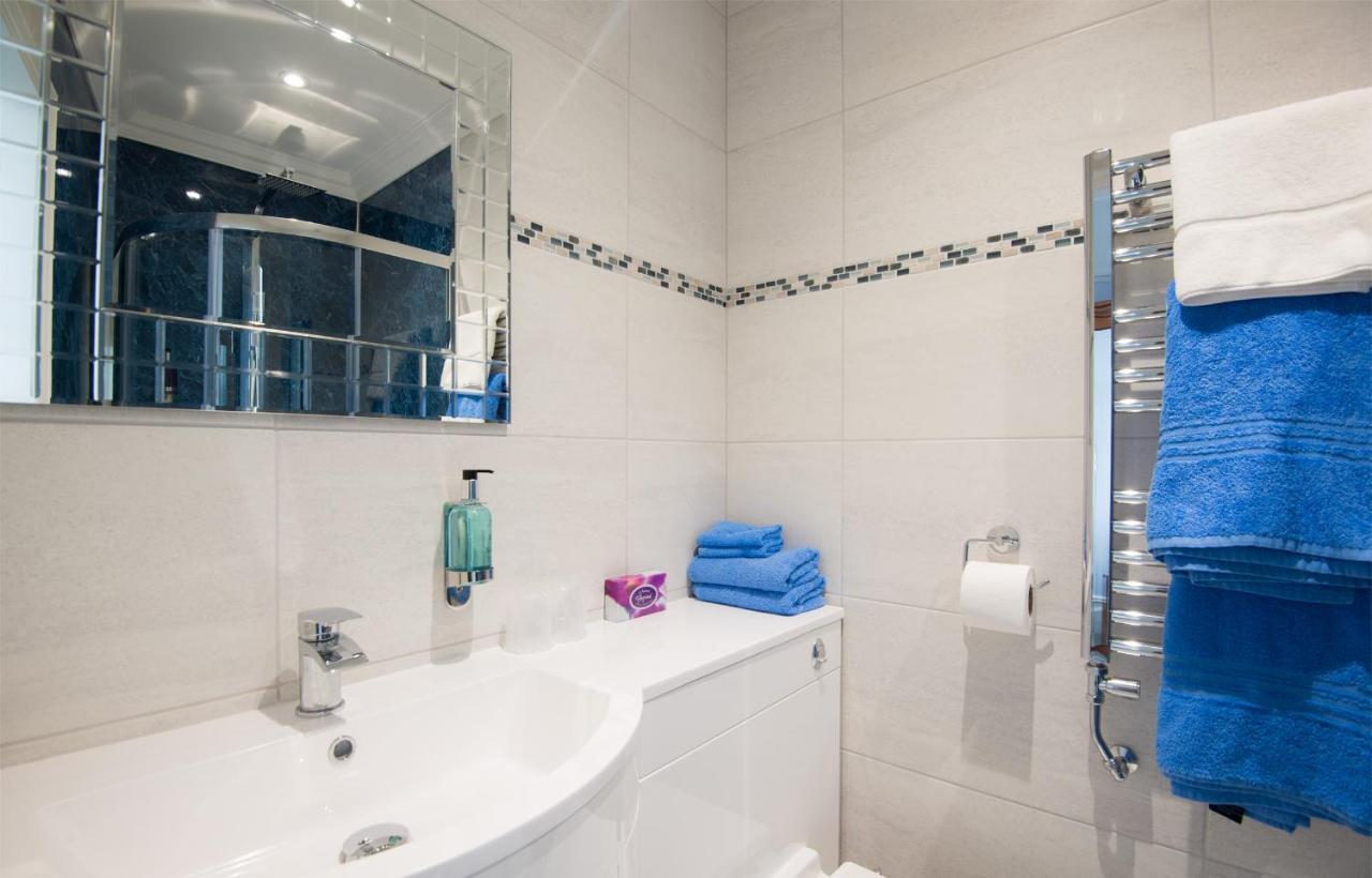 Gwesty Gadlys Hotel Кемайс Бей Екстериор снимка