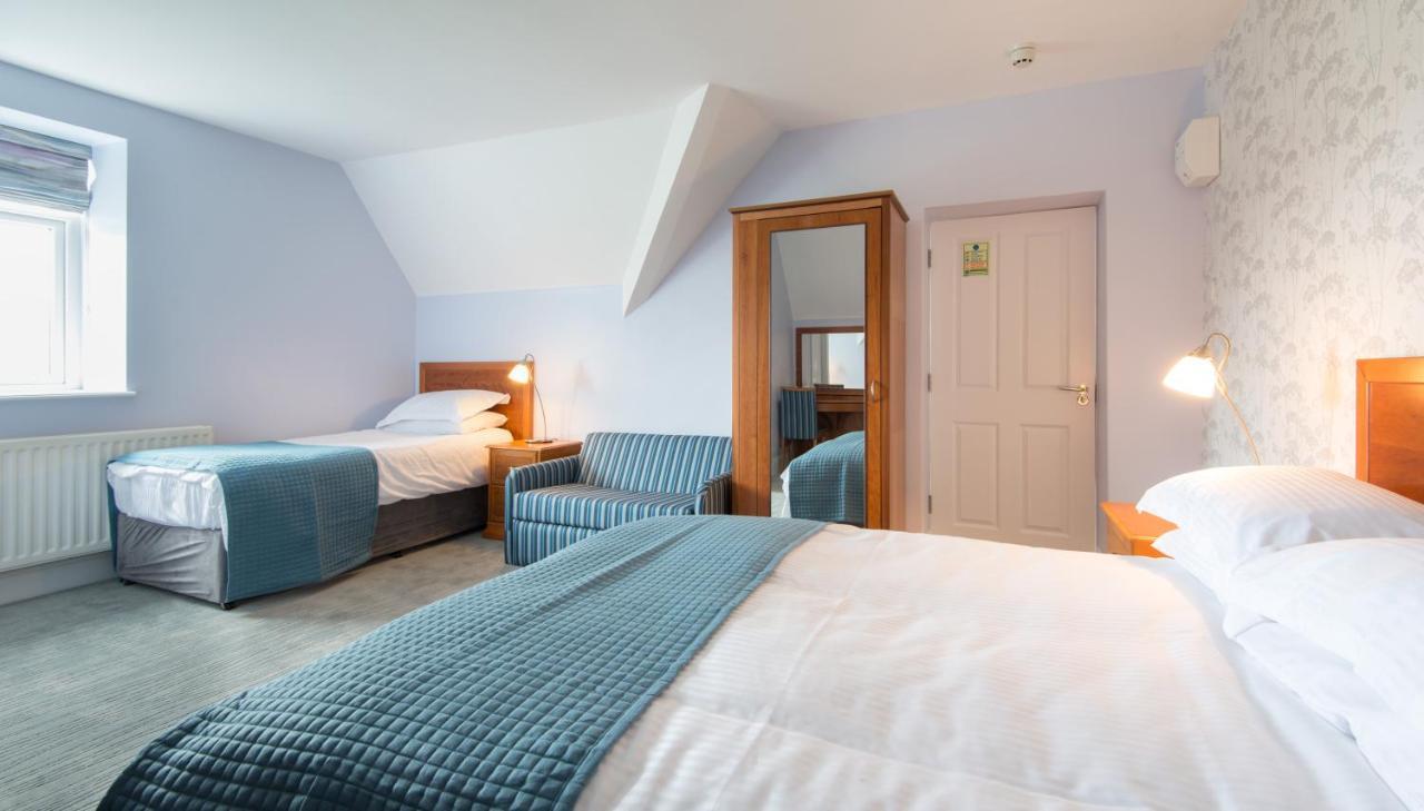 Gwesty Gadlys Hotel Кемайс Бей Екстериор снимка