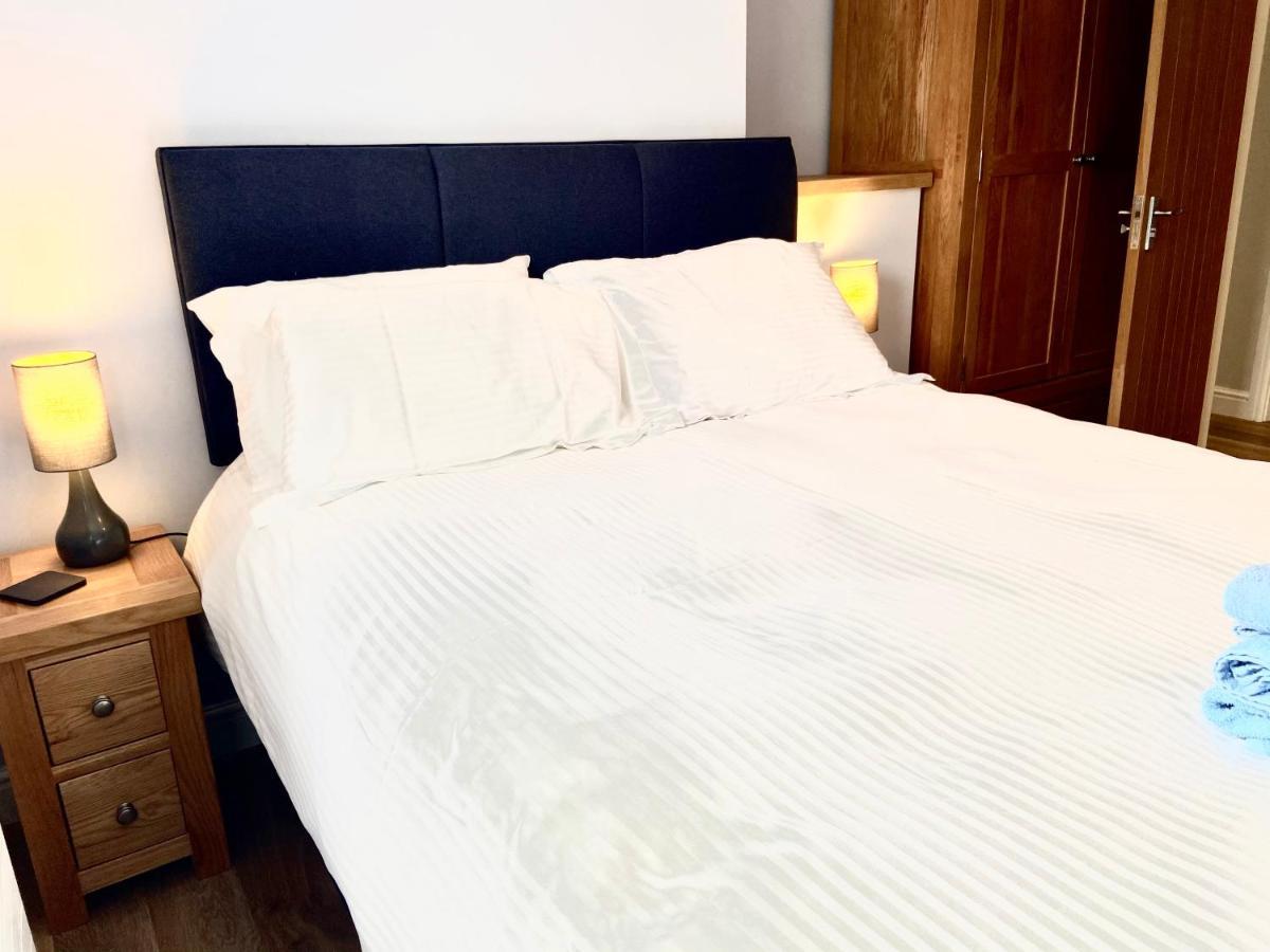 Gwesty Gadlys Hotel Кемайс Бей Екстериор снимка